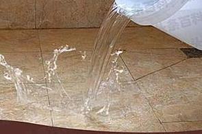 石棉漏水维修 免砸砖防水材料该如何施工